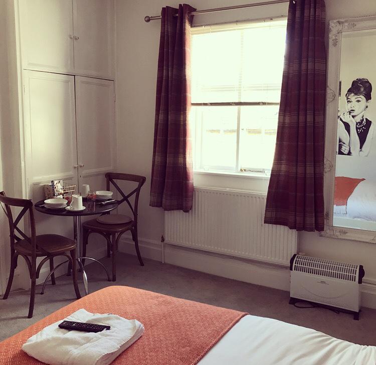 Wansford Country Lounge B&B Kültér fotó