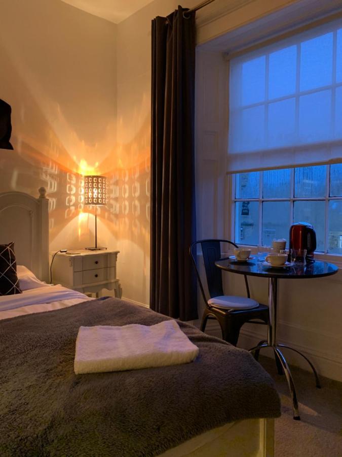 Wansford Country Lounge B&B Kültér fotó